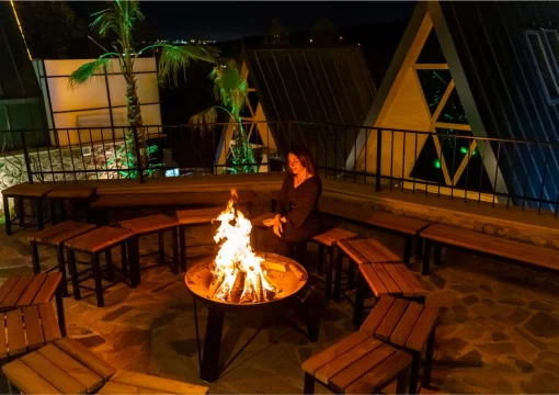 listing card gallery